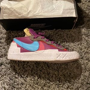 Nike sacral kaws blazer low